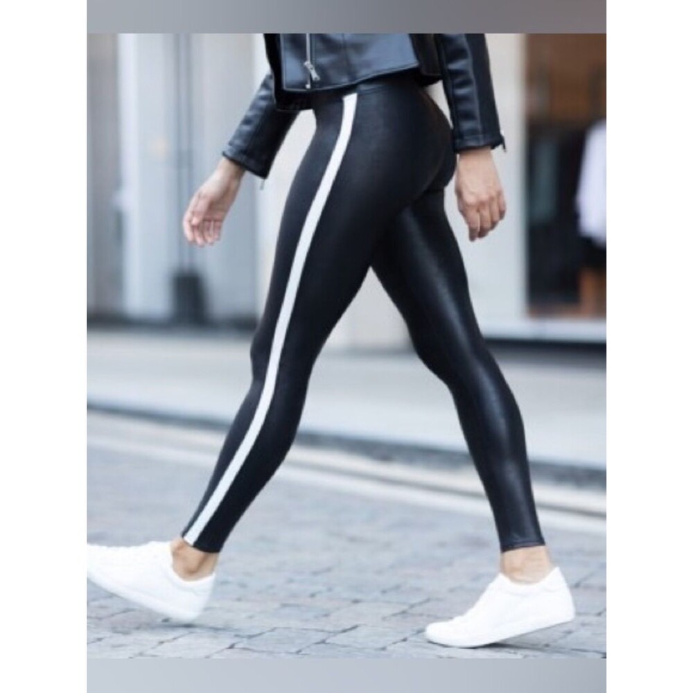 SPANX NWT Faux Leather Stripe Leggings White Side Stripe Black Size S